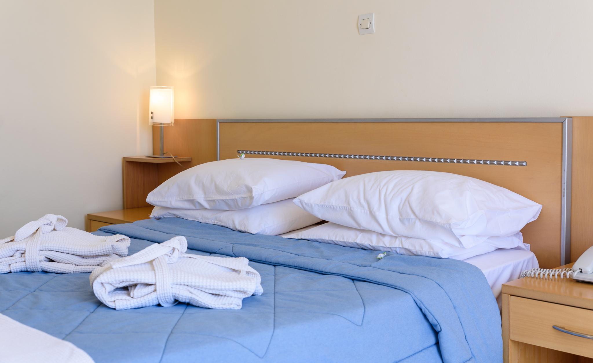 เออร์ริทา โฮเต็ล รีสอร์ต Hotel การ์ฟัส ภายนอก รูปภาพ