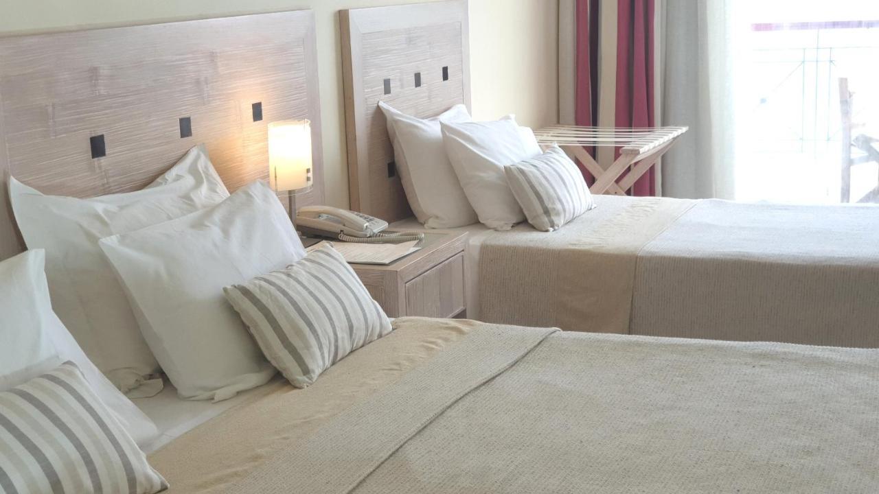 เออร์ริทา โฮเต็ล รีสอร์ต Hotel การ์ฟัส ภายนอก รูปภาพ